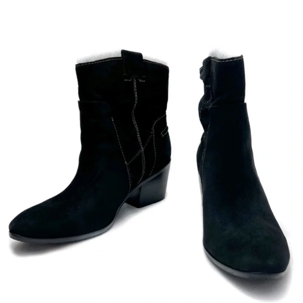 Vince Camuto Ankle Boots Black Suede Western Style Block Heel Maves Size 10.5